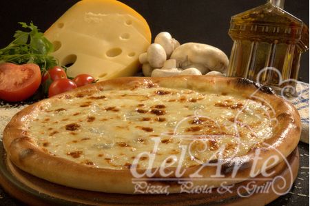 livrare pizza quatro formagi